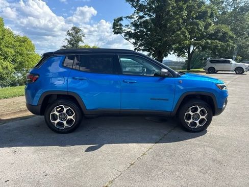 Used 2022 Jeep Compass Trailhawk w/ Trailhawk Elite Group AWD/4WD image 8