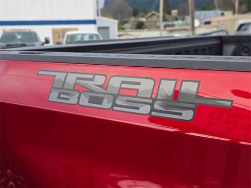 New 2026 Chevrolet Silverado 1500 LT Trail Boss w/ LT Trail Boss Premium Package image 14