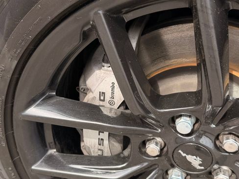 Used 2024 Ford Mustang GT RWD image 17