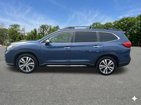 Used 2022 Subaru Ascent Touring AWD/4WD image 4