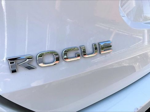 Used 2020 Nissan Rogue S w/ Special Edition Package AWD/4WD image 35