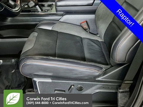 Used 2025 Ford F150 Raptor AWD/4WD image 23