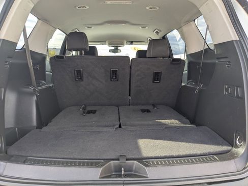 Used 2020 GMC Acadia SLE image 21