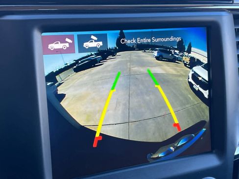 Used 2018 RAM 3500 Lone Star w/ Sport Appearance Group image 19