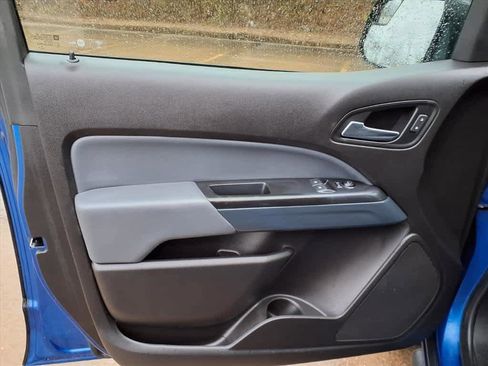 Used 2018 Chevrolet Colorado Z71 image 14