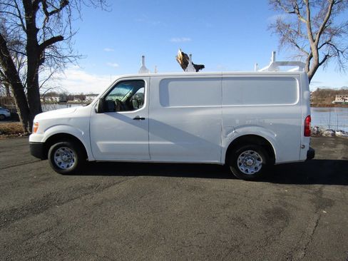 Used 2020 Nissan NV 1500 SV image 4