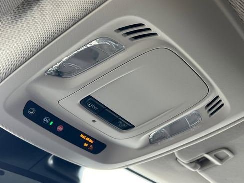 Used 2022 Buick Envision Preferred image 24