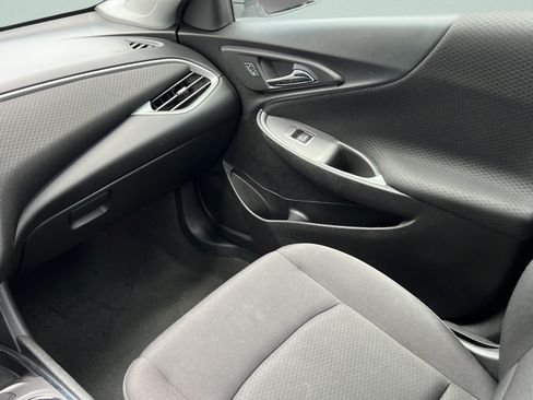 Used 2024 Chevrolet Malibu LT FWD image 12