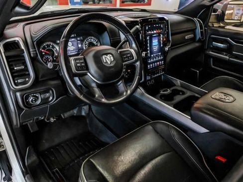 Used 2021 RAM 2500 Laramie w/ Night Edition AWD/4WD image 5
