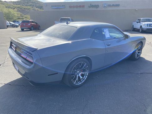 Used 2017 Dodge Challenger SRT w/ Technology Group image 4