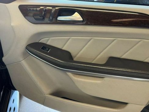 Used 2013 Mercedes-Benz GL 320 BlueTEC 4MATIC image 21