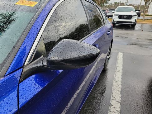 Used 2022 Honda Accord Sport image 6