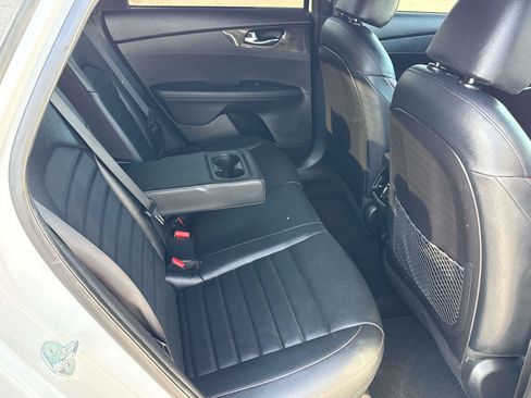 Used 2023 Kia Forte GT FWD image 19