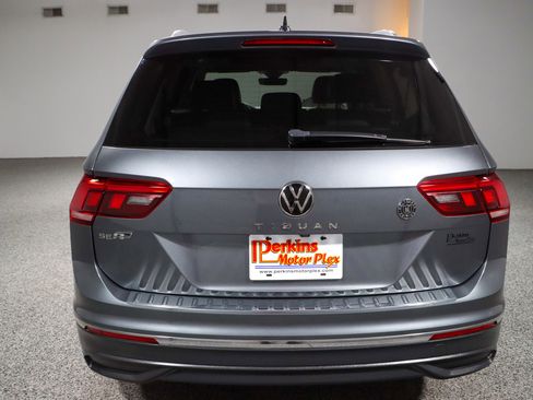 Used 2023 Volkswagen Tiguan SE FWD image 8