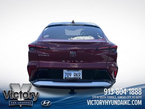 Used 2024 Buick Envista Sport Touring w/ Convenience I Package FWD image 4