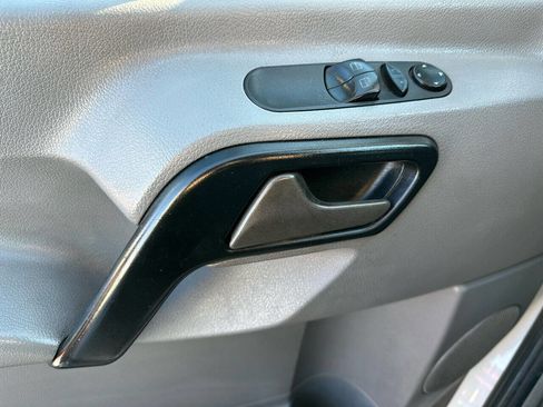 Used 2015 Mercedes-Benz Sprinter 3500 image 20
