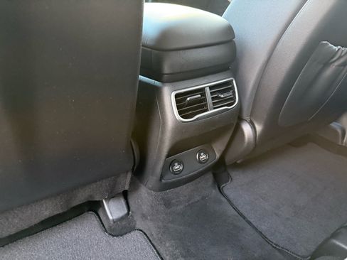 Used 2021 Hyundai Santa Fe SEL image 27