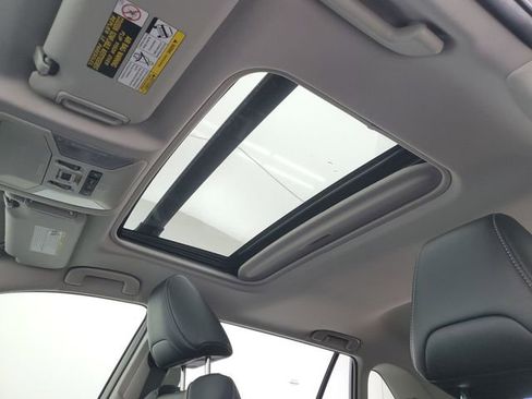 Used 2021 Toyota RAV4 XLE Premium FWD image 20
