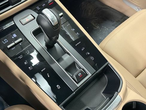 Certified 2026 Porsche Macan S AWD/4WD image 27