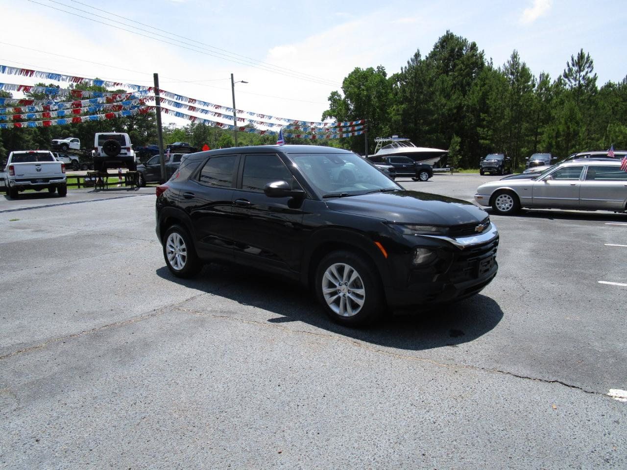 Used 2021 Chevrolet TrailBlazer LS FWD image 5