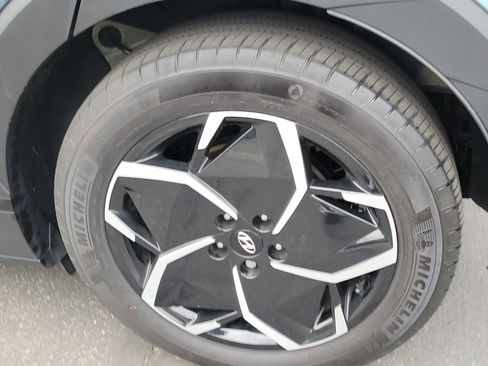 Used 2024 Hyundai Ioniq 5 SEL RWD image 5