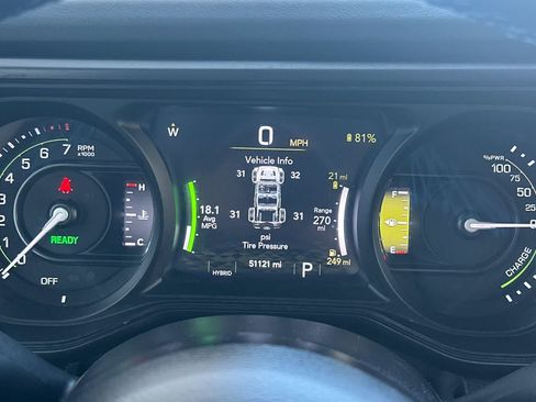 Used 2024 Jeep Wrangler Unlimited Rubicon 4xe AWD/4WD image 28