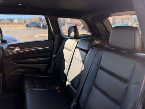 Used 2019 Jeep Grand Cherokee Limited image 17