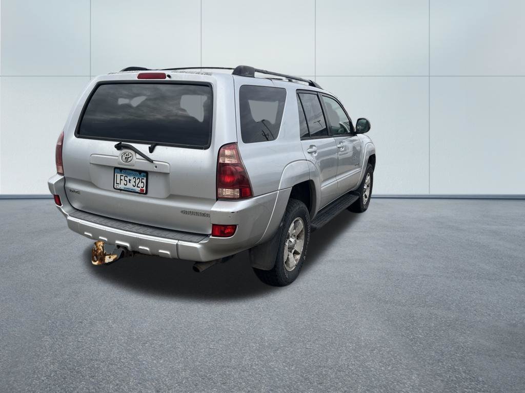 Used 2004 Toyota 4Runner SR5 AWD/4WD image 8