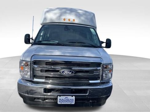 New 2026 Ford E-350 and Econoline 350 Super Duty w/ Power Equipment Group RWD image 10