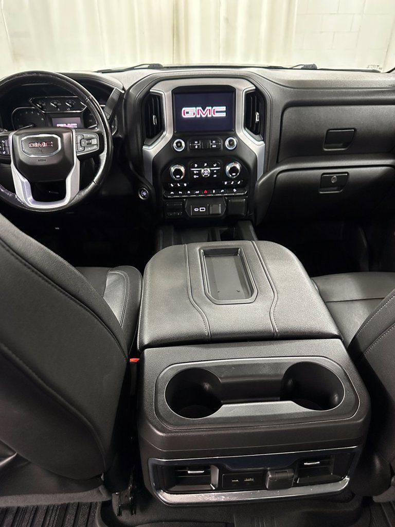 Used 2022 GMC Sierra 1500 SLT w/ SLT Premium Plus Package AWD/4WD image 24