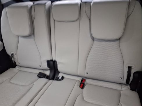 Used 2025 Kia Carnival SX Prestige image 15