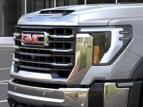 New 2026 GMC Sierra 2500 SLT image 37