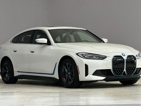 Certified 2023 BMW i4 eDrive40 w/ Premium Package image 6