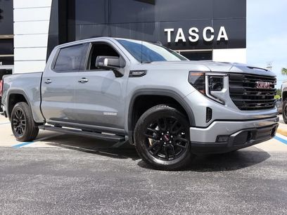 New 2026 GMC Sierra 1500 Elevation w/ Elevation Premium Package