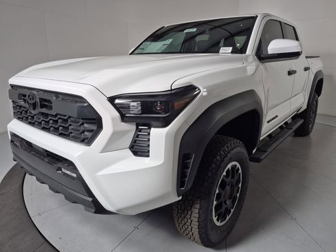 New 2026 Toyota Tacoma SR5 AWD/4WD image 1