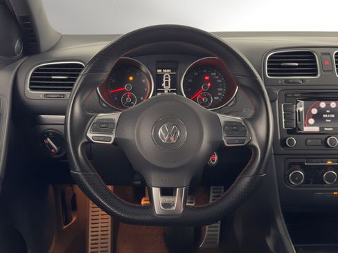 Used 2011 Volkswagen GTI 4-Door FWD image 20