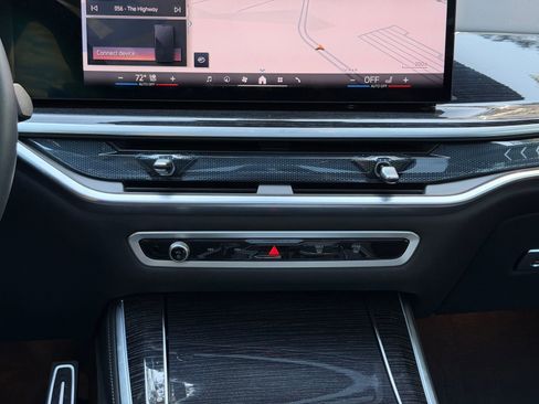 Used 2026 BMW X5 sDrive40i w/ M Sport Package image 20