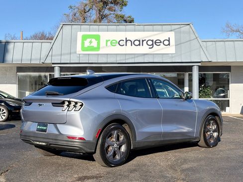 Used 2022 Ford Mustang Mach-E Select image 4