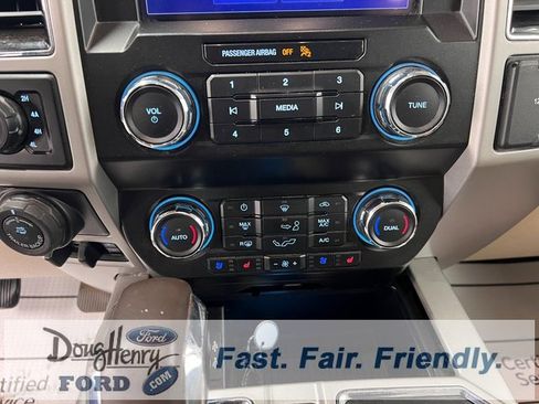 Used 2020 Ford F150 Lariat image 44