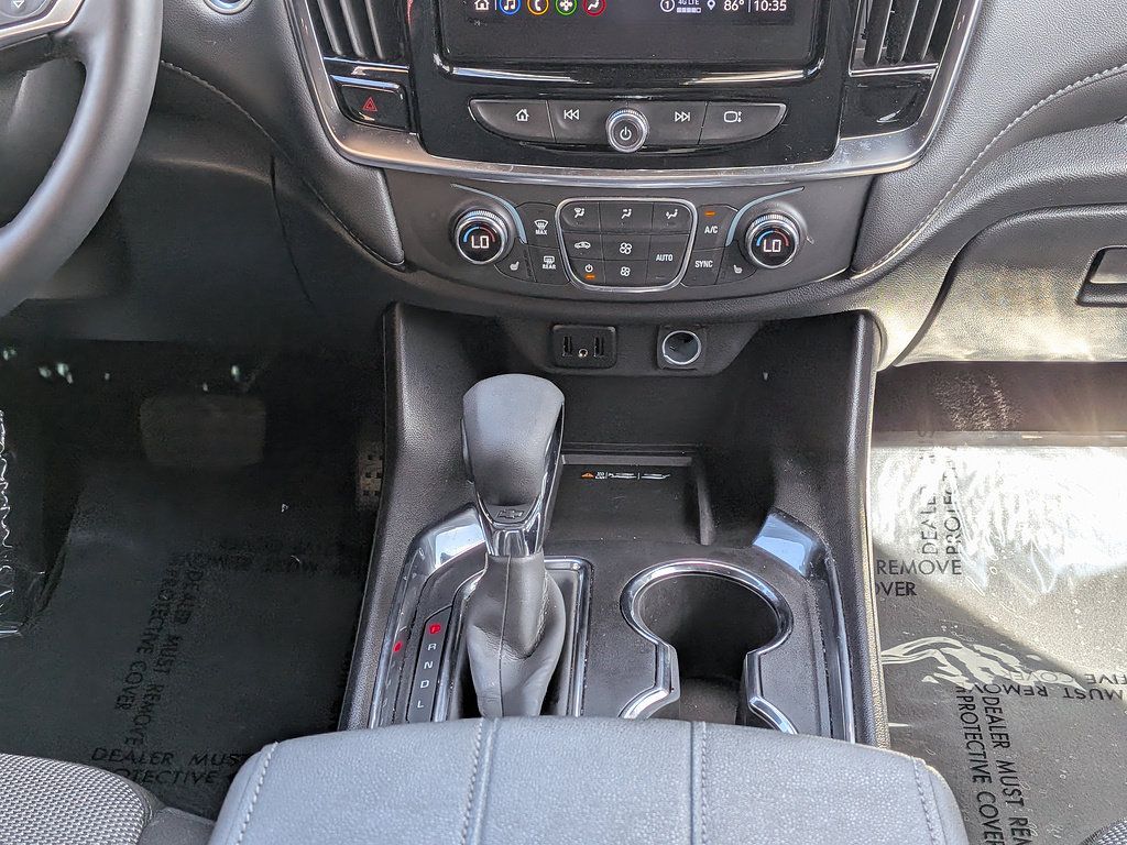 Certified 2023 Chevrolet Traverse LT FWD image 46