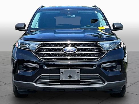 Used 2020 Ford Explorer XLT RWD image 4