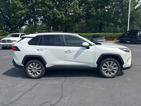 Used 2025 Toyota RAV4 Limited FWD image 5