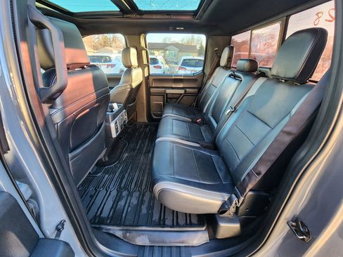 Used 2018 Ford F150 Raptor w/ Equipment Group 802A Luxury image 16