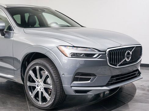 Used 2020 Volvo XC60 T8 Inscription w/ Protection Package Premier image 9