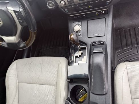 Used 2013 Lexus ES 350 image 46