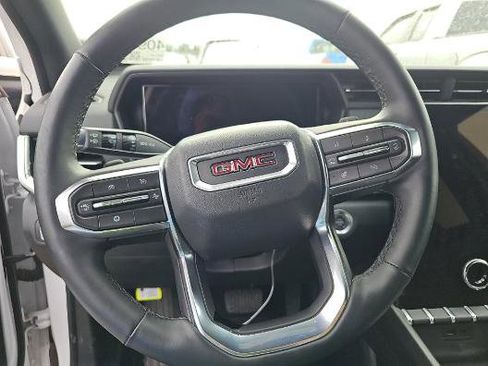 Used 2025 GMC Terrain Elevation image 9