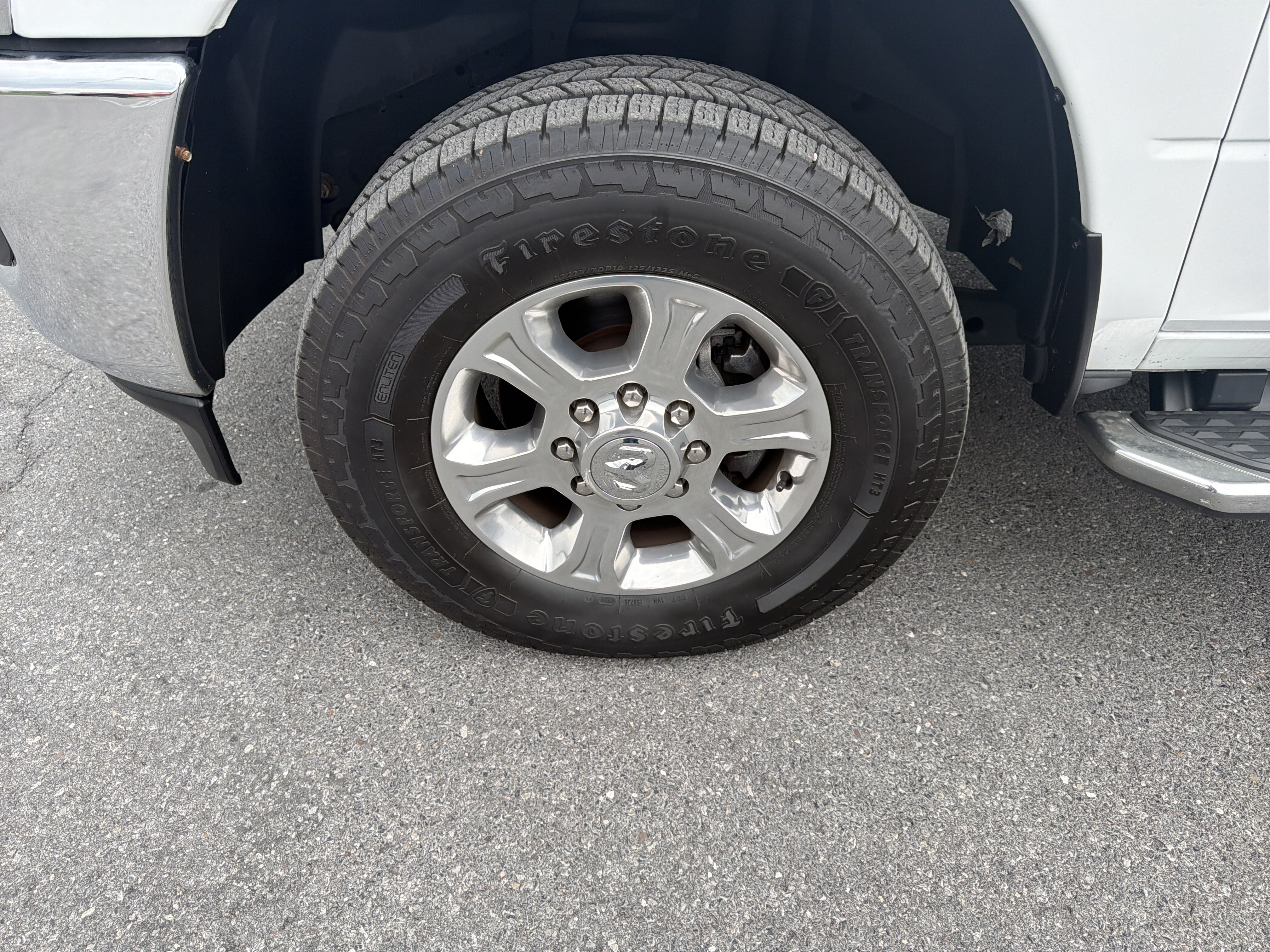 Used 2024 RAM 2500 Big Horn AWD/4WD image 11