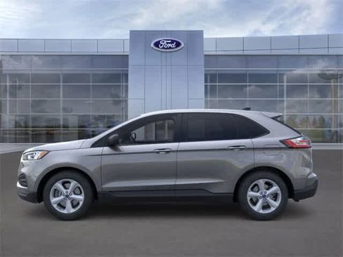 New 2024 Ford Edge SE image 3