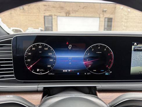 New 2026 Mercedes-Benz GLE 450 4MATIC Coupe image 18