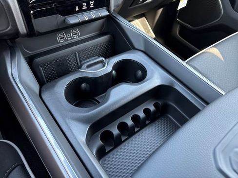 New 2026 RAM 1500 Laramie AWD/4WD image 20